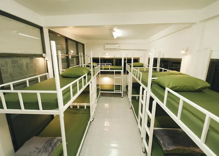 Mint Hostel *