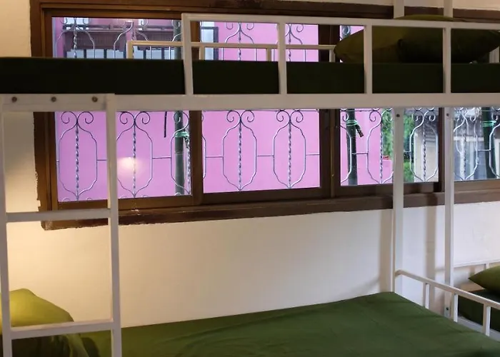 Mint Hostel Bangkok